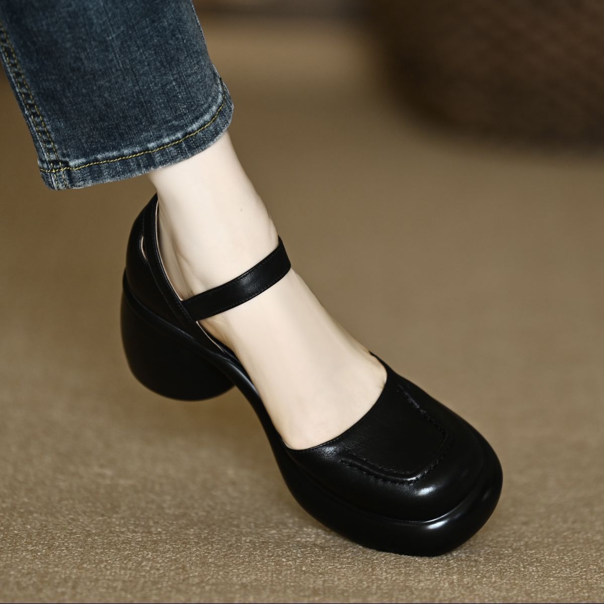Closed Toe Thick Heel Ankle-strap Shallow Mouth