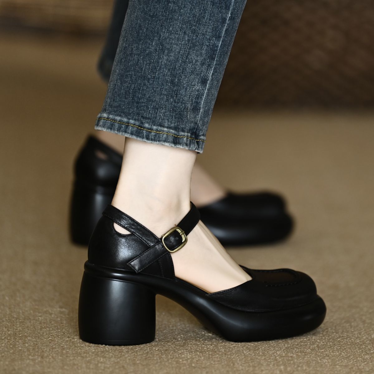 Closed Toe Thick Heel Ankle-strap Shallow Mouth
